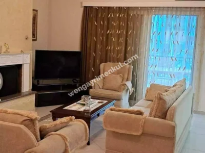 Atina Güney Glyfada’da 3+1 121m2